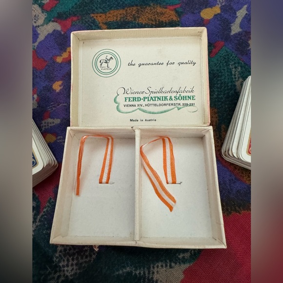 Vintage Ferd Piatnik & Sohne Red & Blue Mini Playing Cards - Picture 5 of 11